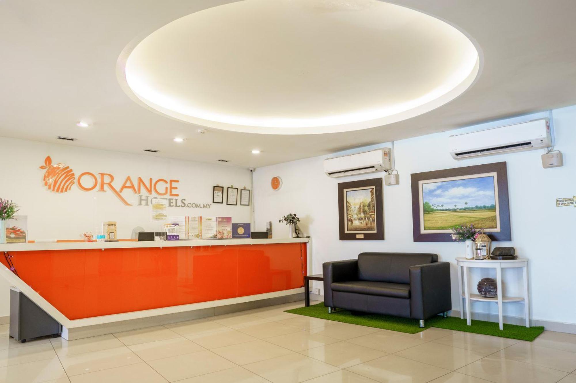 Orange Hotel Kota Kemuning @ Шах-Алам Экстерьер фото