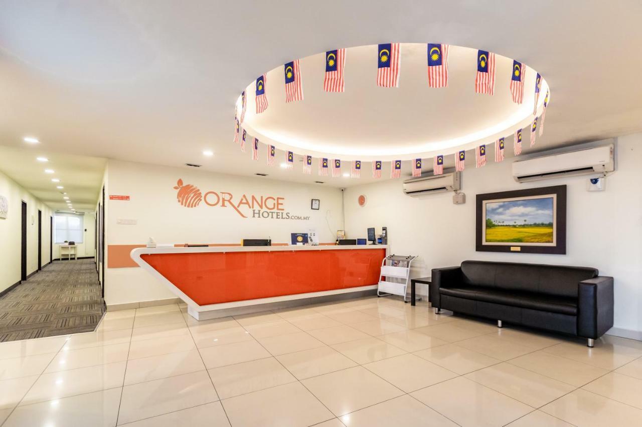 Orange Hotel Kota Kemuning @ Шах-Алам Экстерьер фото
